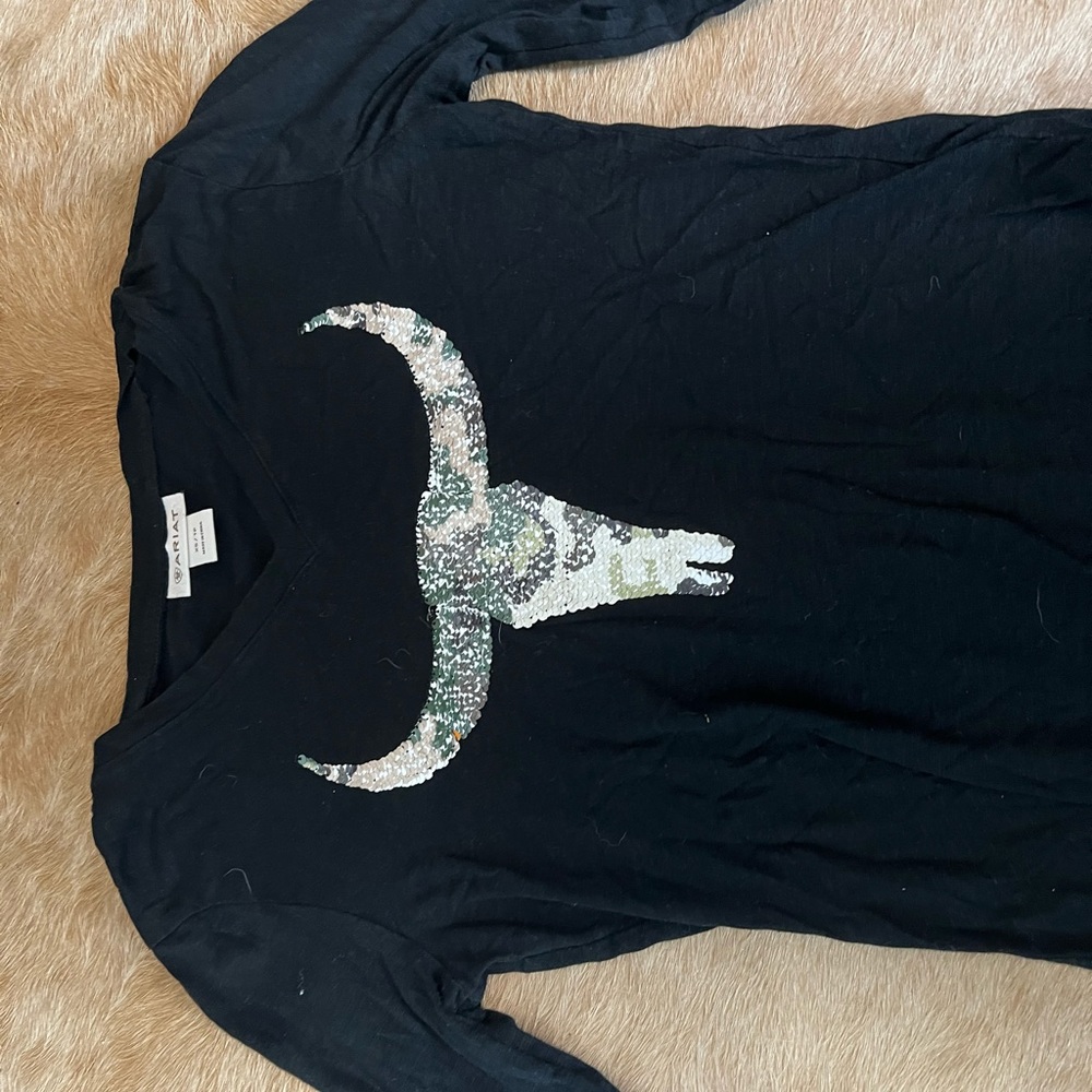 Ariat bull skull shirt